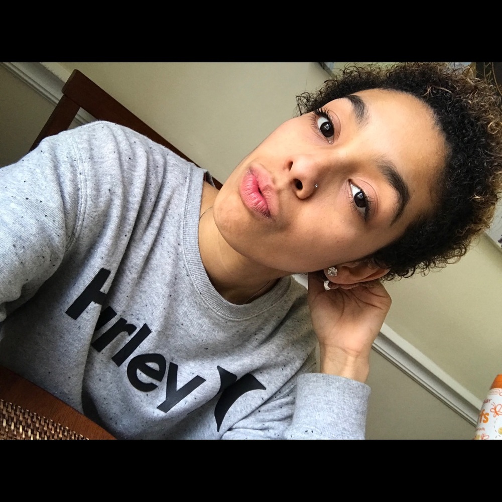 Meet your Posher, Kiara